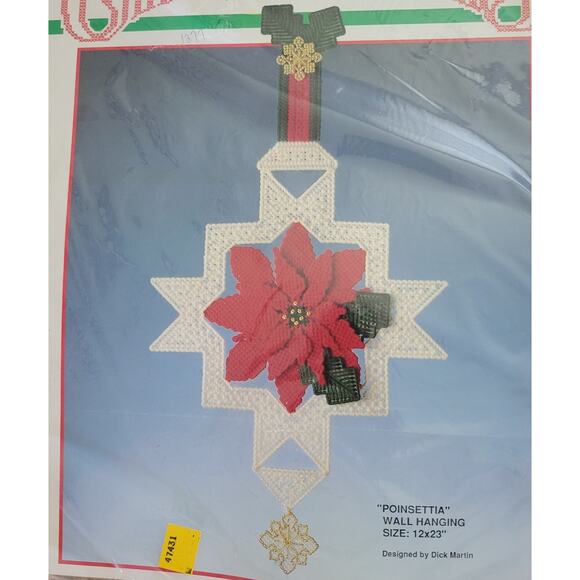 Bucilla Needlepoint Kit Plastic Canvas Poinsettia Wall Hanging #61070 Kit 12x23 - Picture 3 of 4